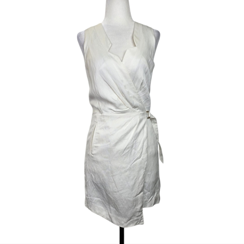 Leifsdottir Anthropologie linen blend wrap mini dress